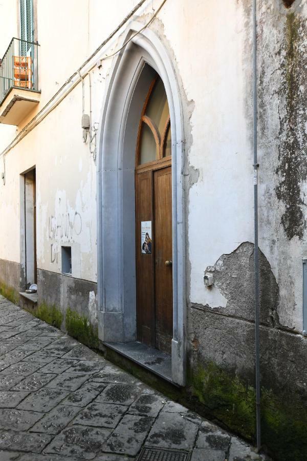 Millie Sorrento Suites Bagian luar foto